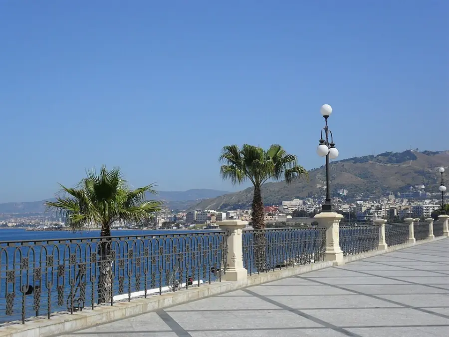 Reggio Calabria cosa vedere per scoprire davvero la bellezza della città
